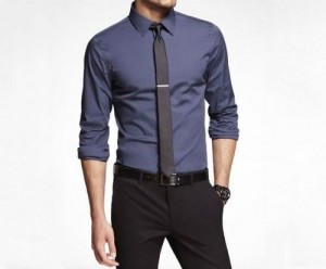 Tenue homme pour entretien en école de commerce